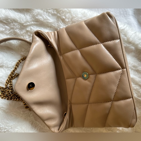 Yves Saint Laurent Beige Quilted Bag - Picture 10 of 15